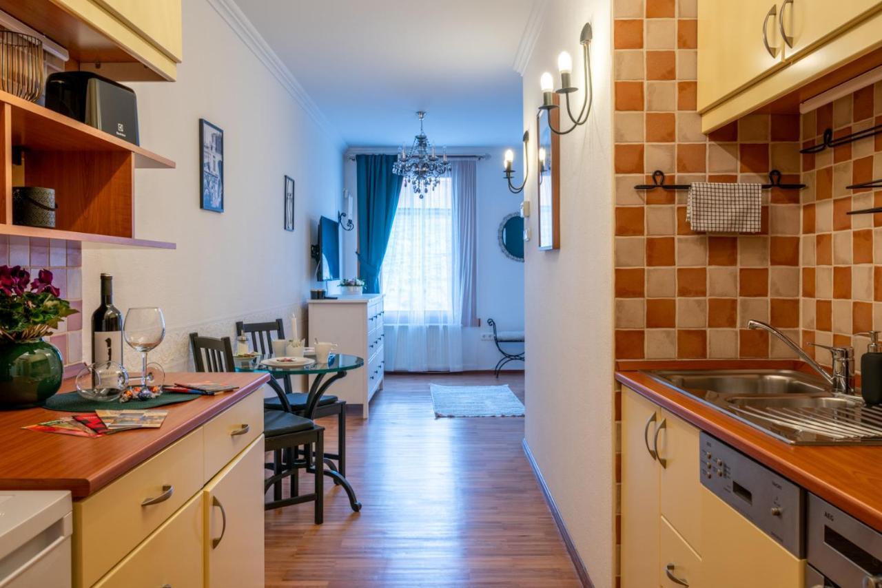 Romantic Studio Secret Garden Budapest Eksteriør billede