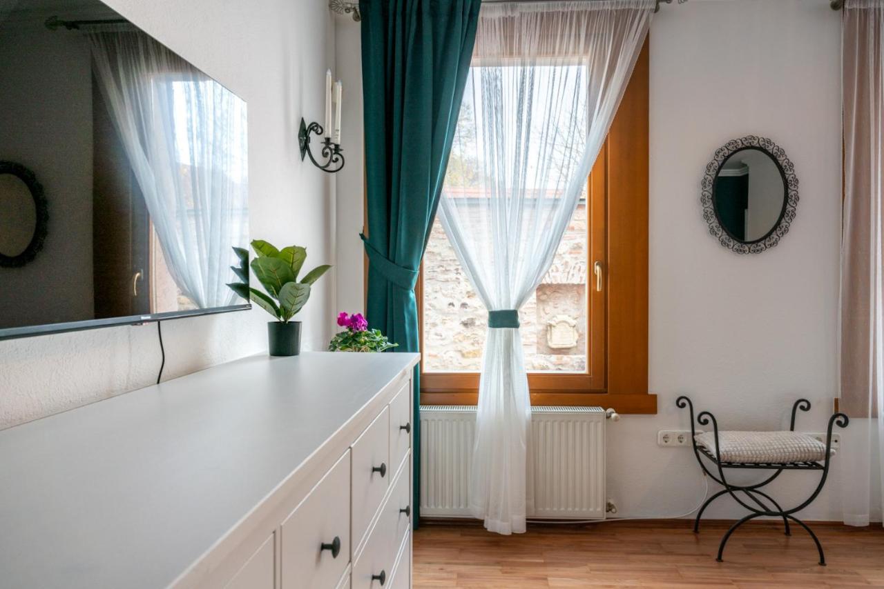 Romantic Studio Secret Garden Budapest Eksteriør billede